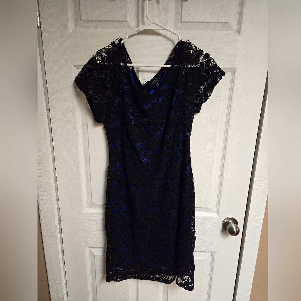 Forever 21 plus blue and black lace overlay dress